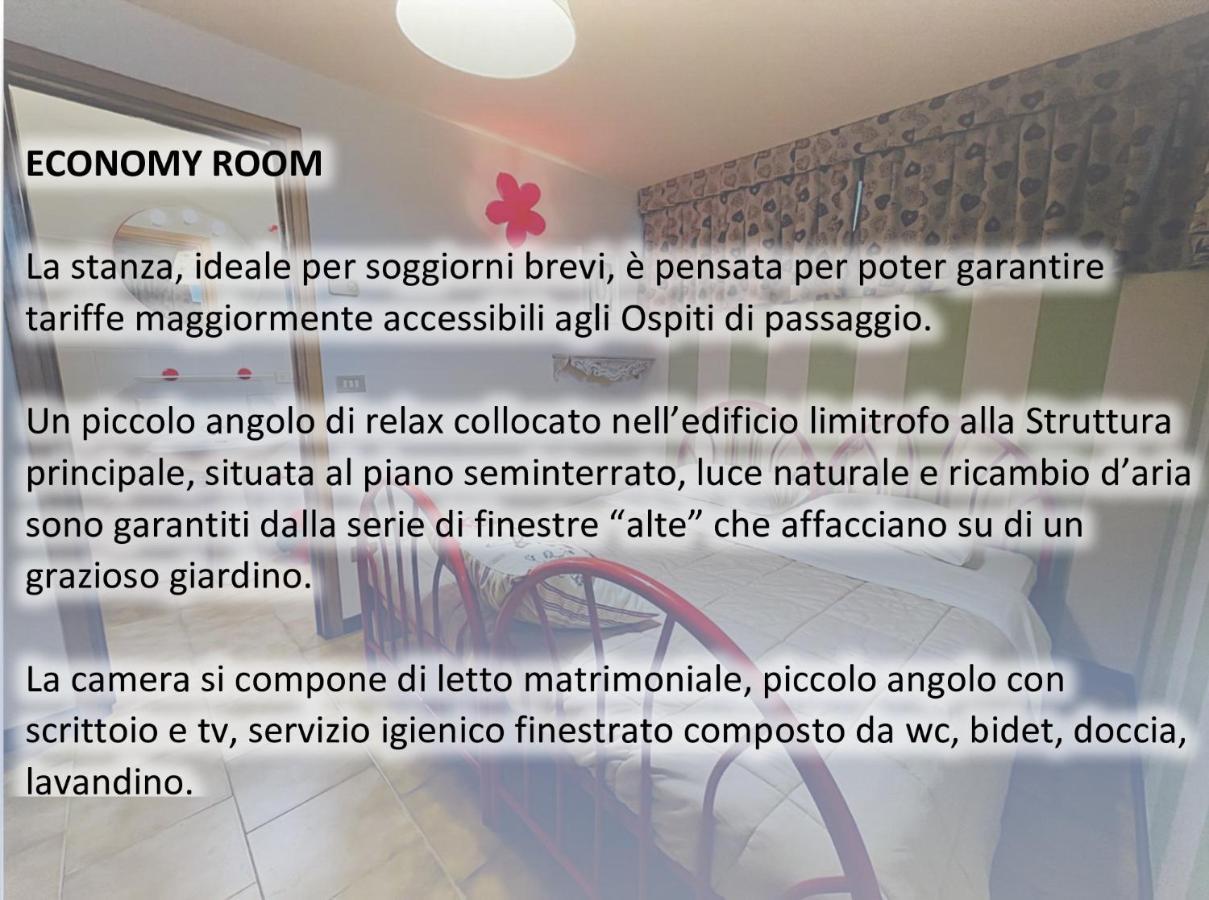 San Luigi - Rooms & Apartments Campodolcino Room photo